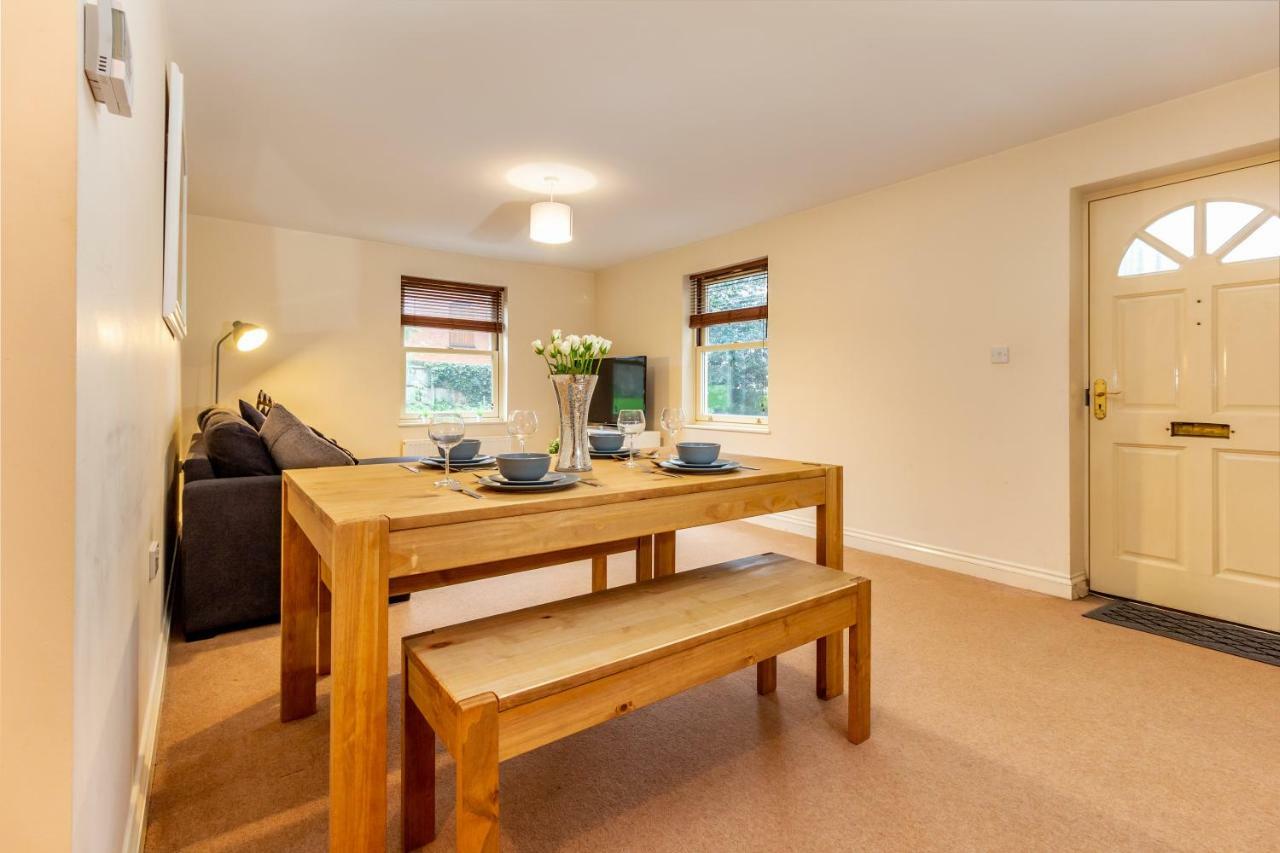 Host & - Hillbrook House *